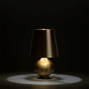FONTANAARTE-FONTANA-MEDIA-OTTONE-LAMPADA-TAVOLO-ACCESA-STILLUCE-STORE-BERGAMO